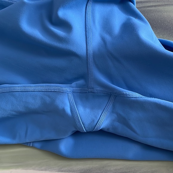 Lululemon blue Nile Wunder train 23” - Picture 7 of 8